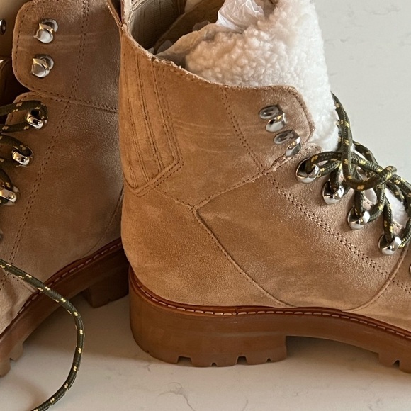 Marc Fisher Izzie Lugsole Ankle Boot NEW - Picture 9 of 12